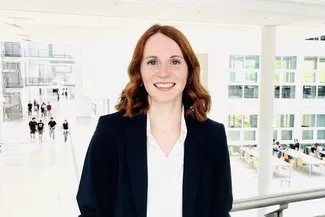 Portrait von Alina Kerschbaum