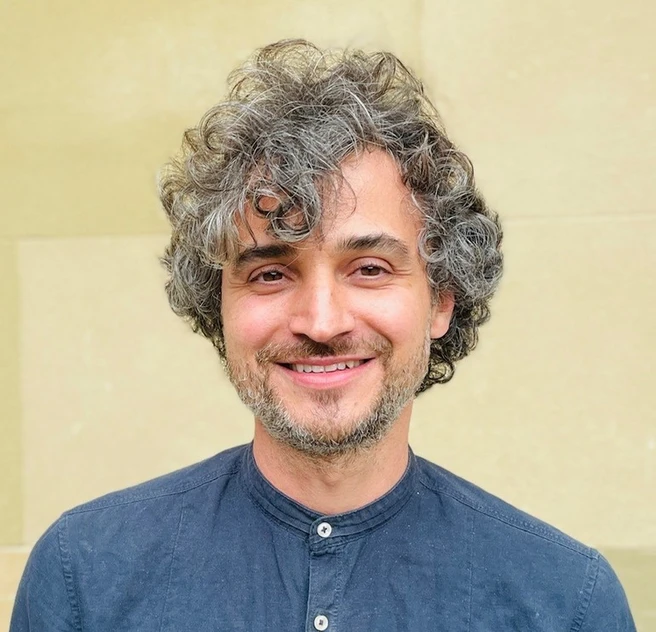 Dr. Marcello Passaro