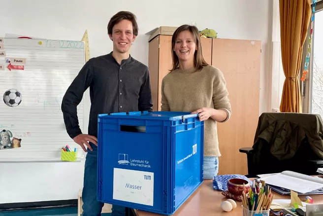 Lecturers at the university and primary school: Felix Schneider, project leader and lecturer at the Chair of Structural Mechanics, and Ines Bölling, teacher at the Munich primary school on Dieselstraße.  